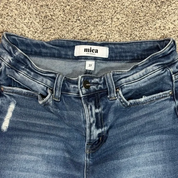 Mica Distressed Women Jeans - Picture 3 of 5